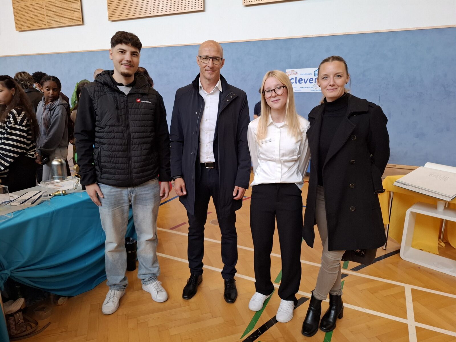 Hausmesse - 3. Großhandelsklasse Hausmesse - 3. Großhandelsklasse